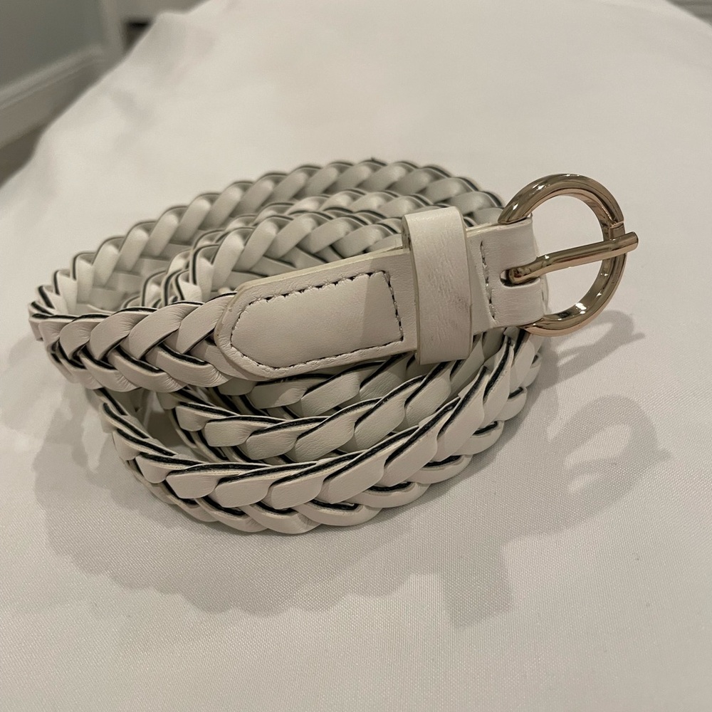 White and Gold Belt